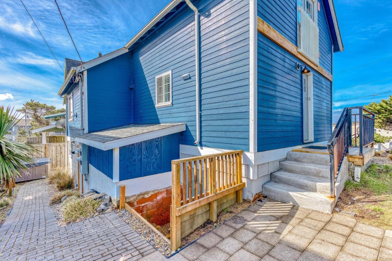 A Slice Above Villa Lincoln City Exterior photo